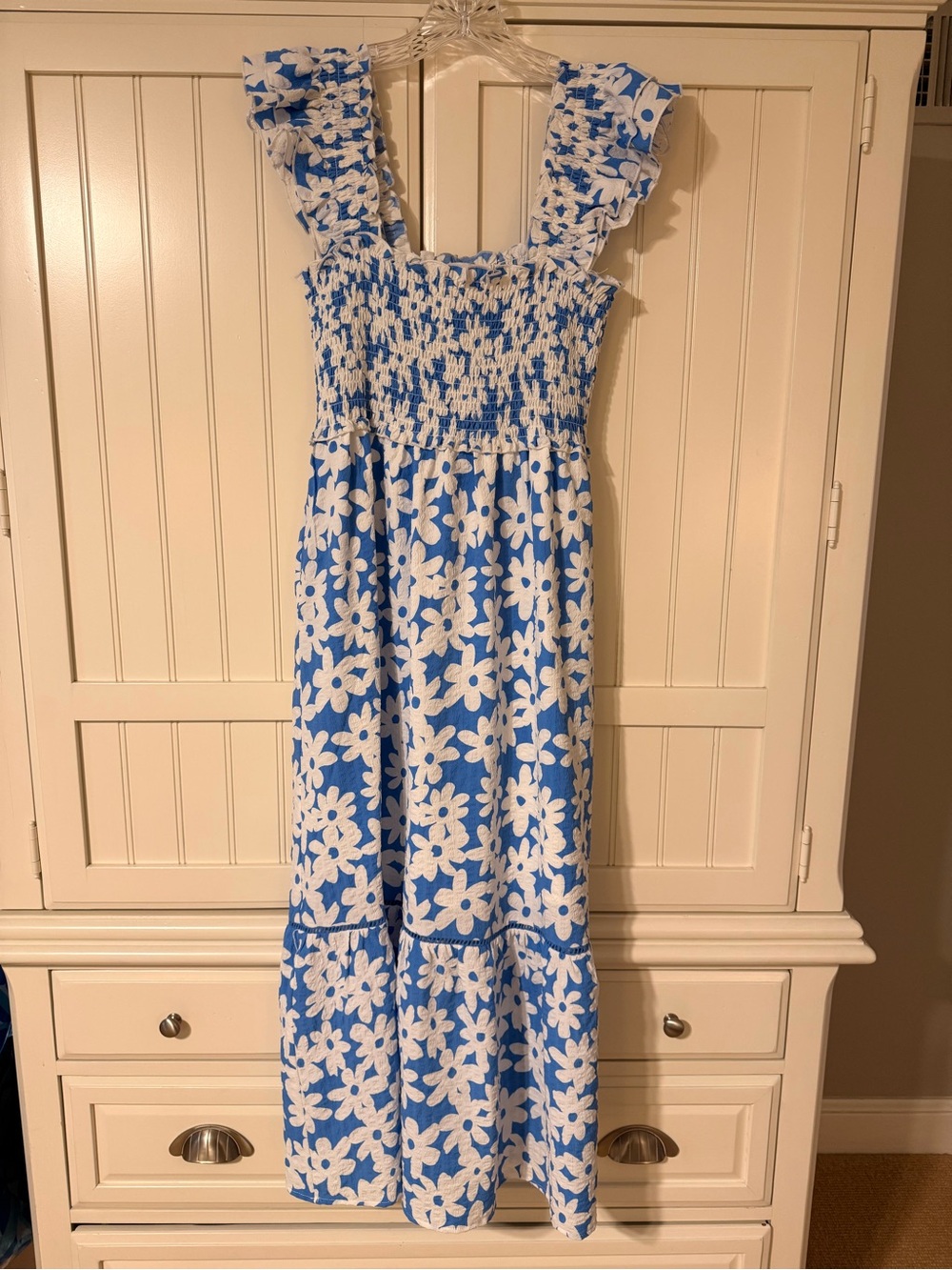 THML Blue and White Floral Smocked Midi Dress size XS